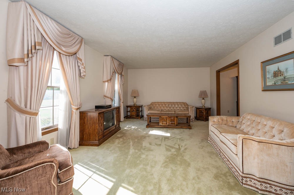 8536 Hilltop Drive Poland OH 44514