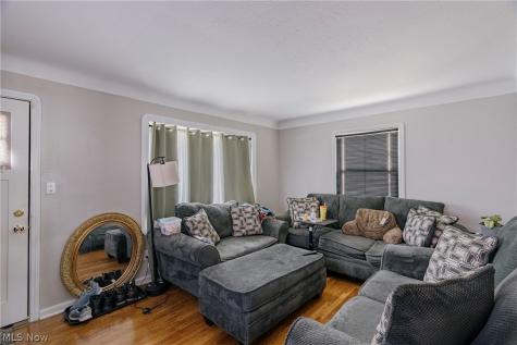 6306 Westlake Avenue Parma OH 44129