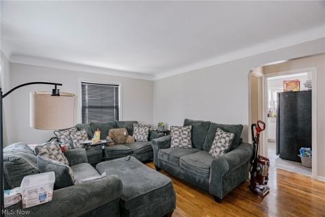6306 Westlake Avenue Parma OH 44129