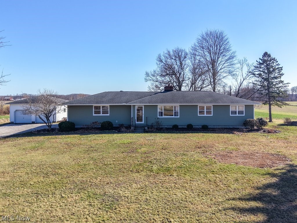 45 Jeffrey Road Homerville OH 44235