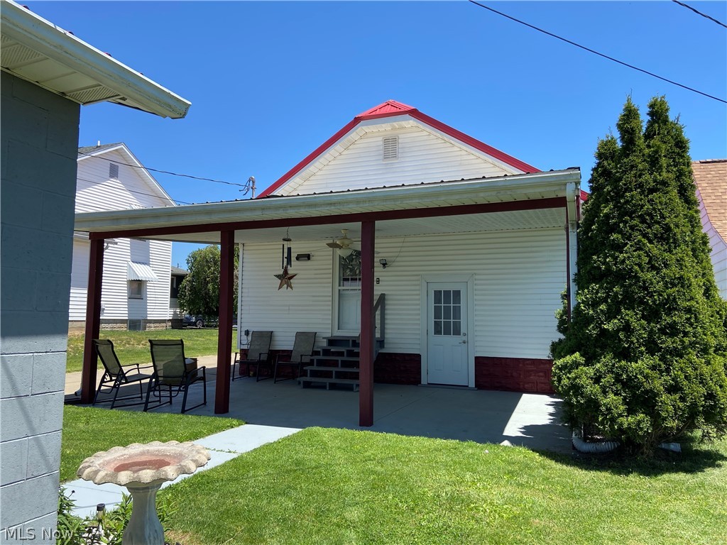 458 S Goodrich Street Newcomerstown OH 43832