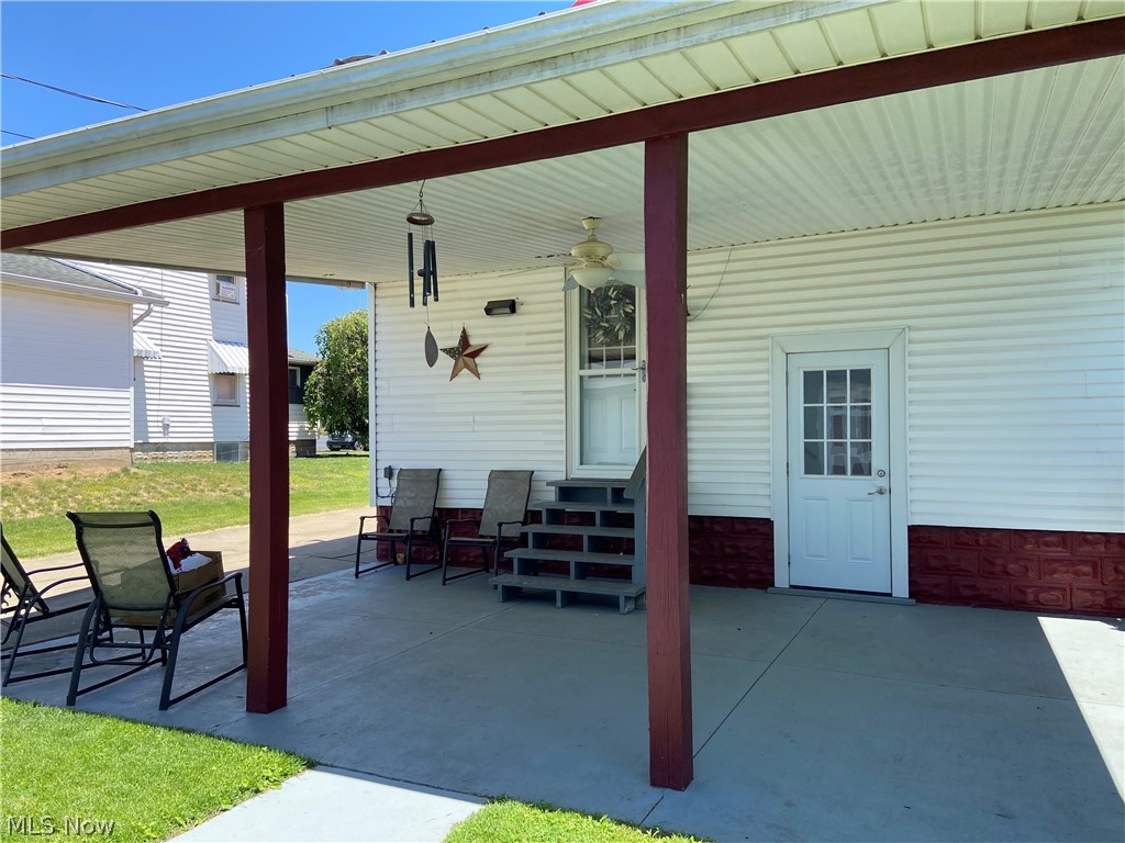 458 S Goodrich Street Newcomerstown OH 43832