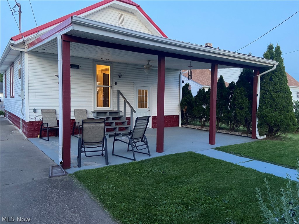 458 S Goodrich Street Newcomerstown OH 43832