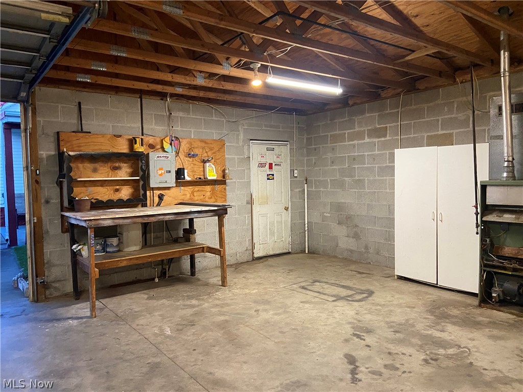 458 S Goodrich Street Newcomerstown OH 43832