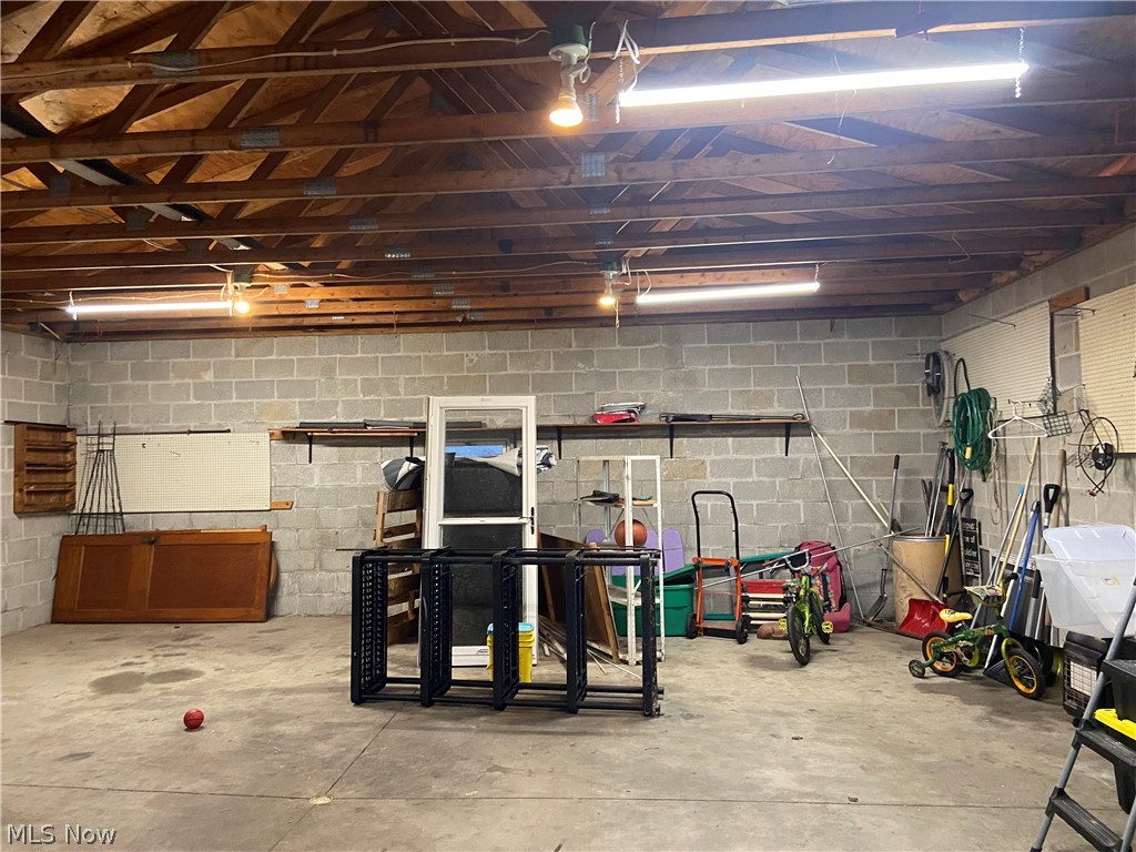 458 S Goodrich Street Newcomerstown OH 43832