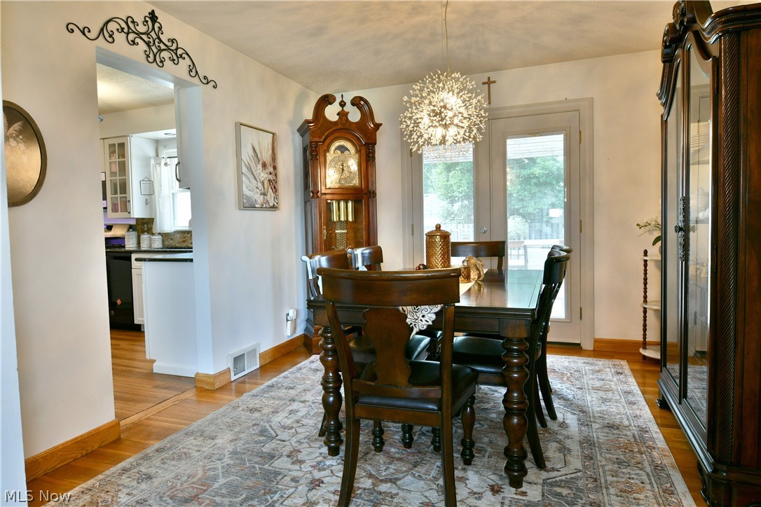 785 Belvedere Avenue NE Warren OH 44483