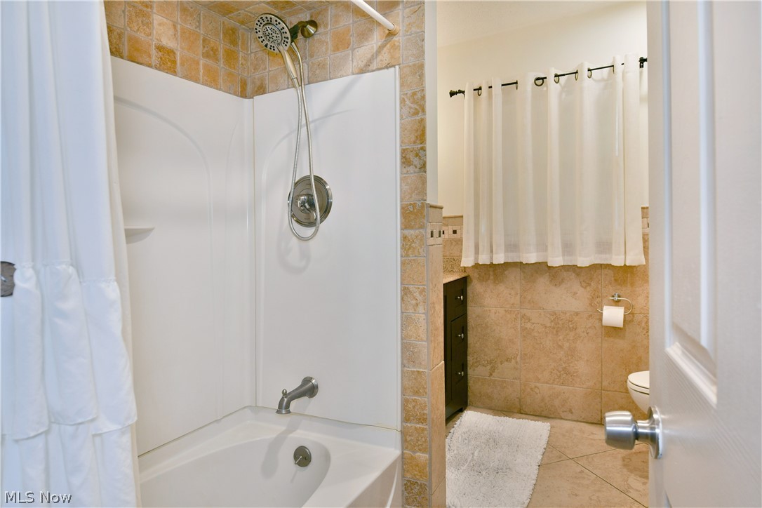 785 Belvedere Avenue NE Warren OH 44483