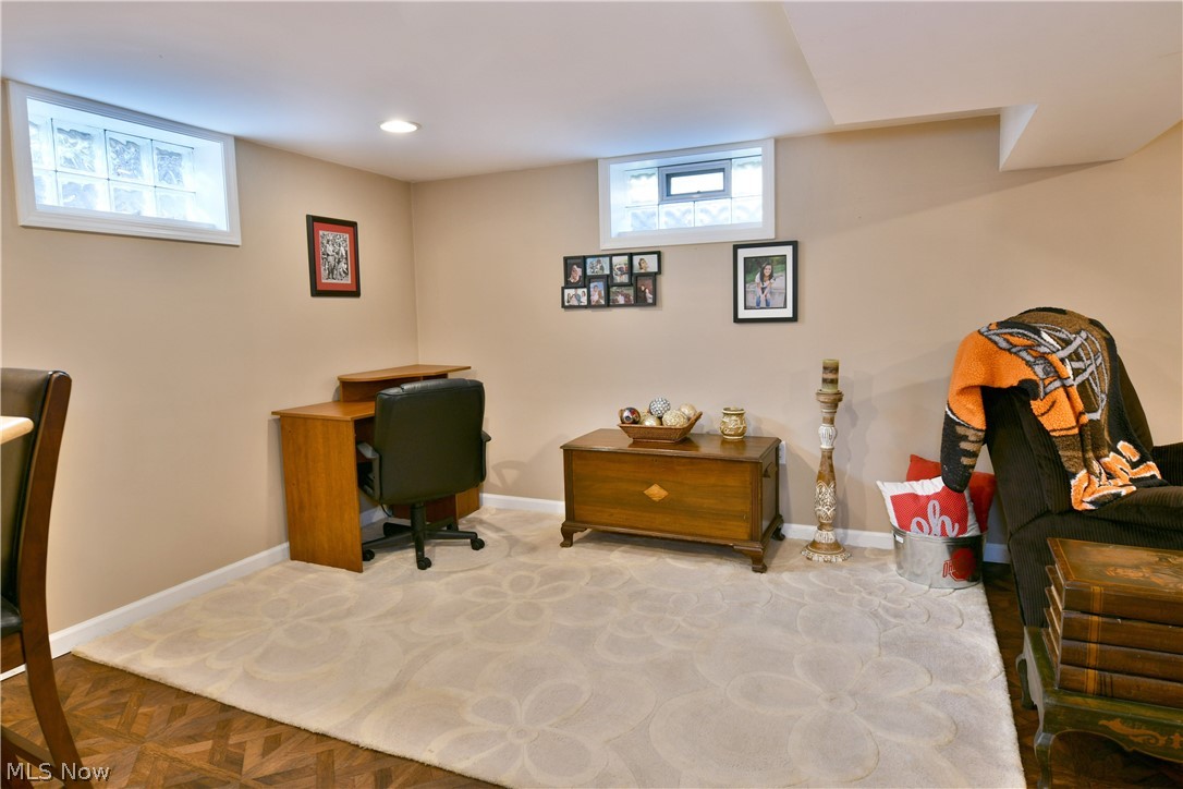 785 Belvedere Avenue NE Warren OH 44483