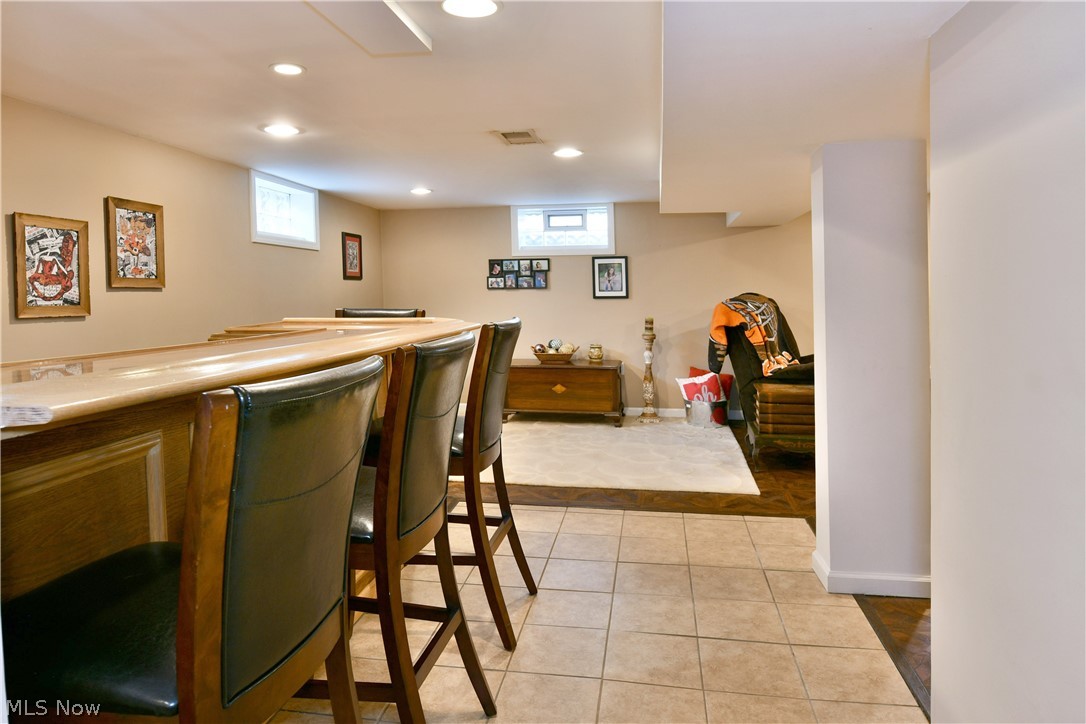 785 Belvedere Avenue NE Warren OH 44483