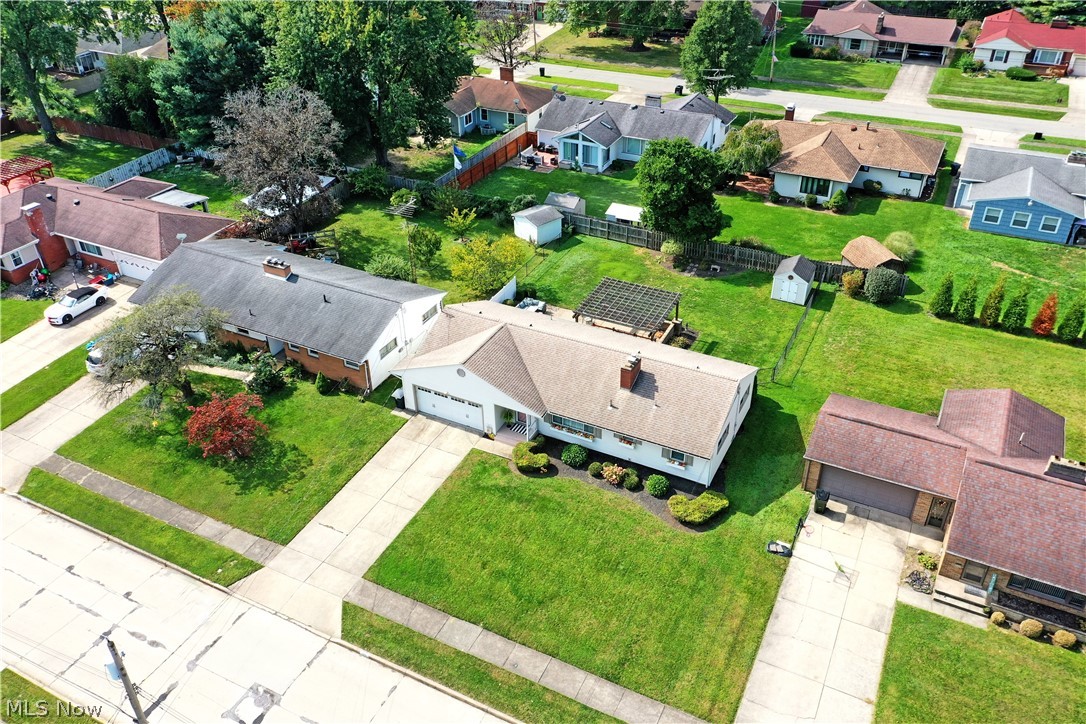 785 Belvedere Avenue NE Warren OH 44483