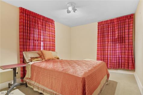 817 Weber Avenue Akron OH 44303