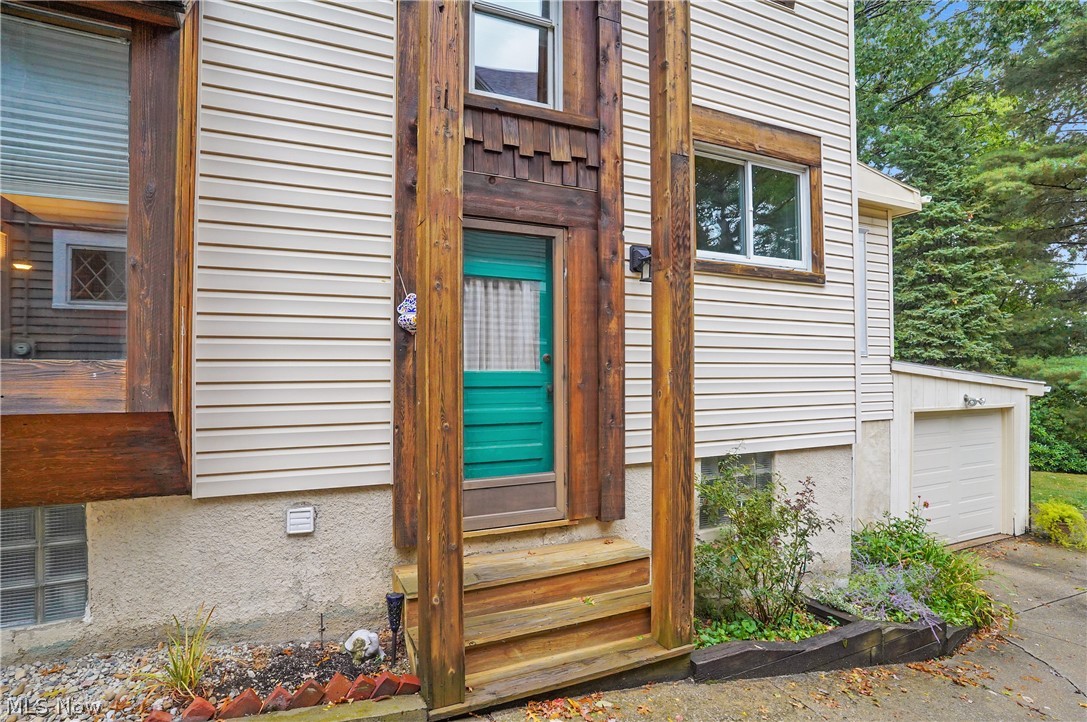 817 Weber Avenue Akron OH 44303
