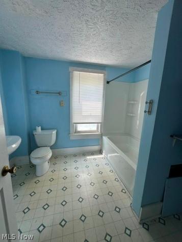980 Shannon Avenue Barberton OH 44203