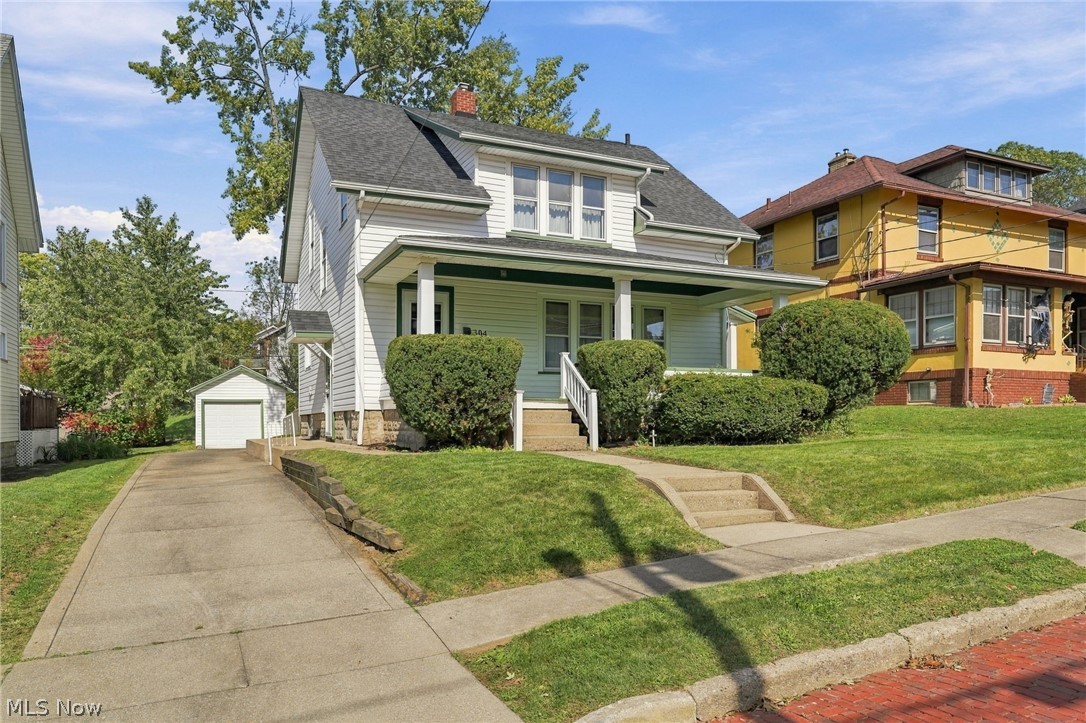 304 Commonwealth Avenue NW Massillon OH 44646