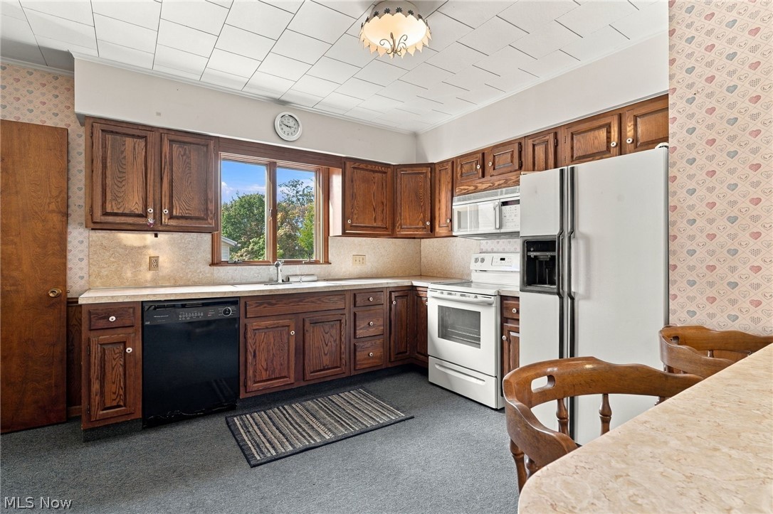 304 Commonwealth Avenue NW Massillon OH 44646