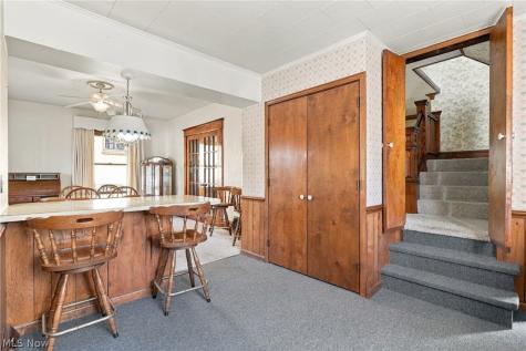 304 Commonwealth Avenue NW Massillon OH 44646