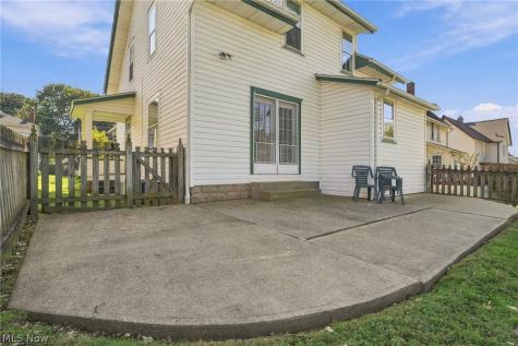 304 Commonwealth Avenue NW Massillon OH 44646