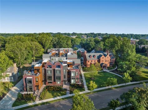 26 Meade Lane Cleveland Heights OH 44106