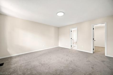 1072 Valley Creek Drive Eastlake OH 44095