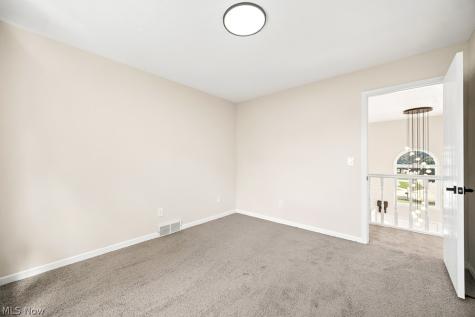 1072 Valley Creek Drive Eastlake OH 44095