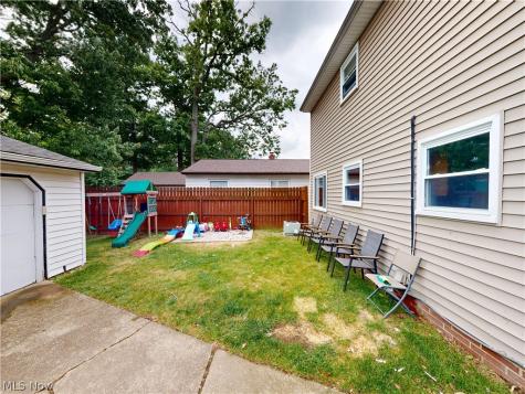 37450 Green Drive Eastlake OH 44095
