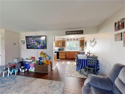 37450 Green Drive Eastlake OH 44095