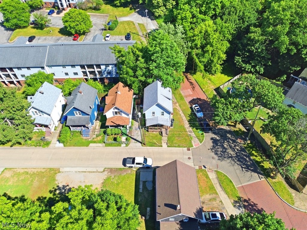 417 Raasch Avenue Akron OH 44307
