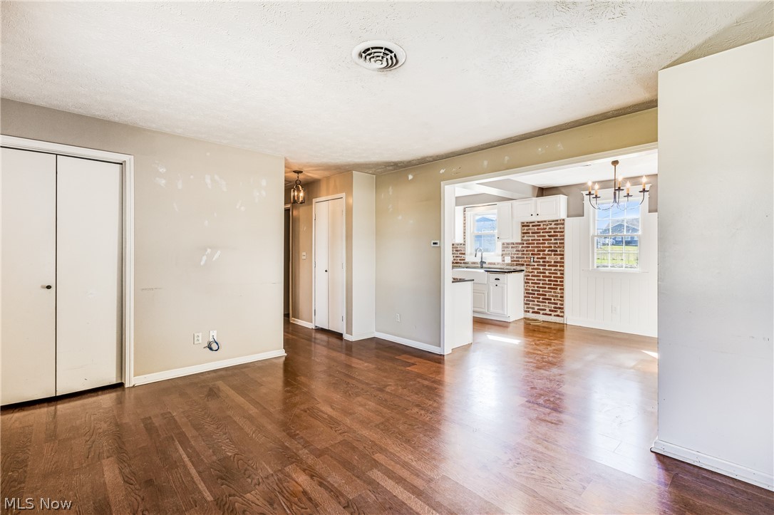 125 Bittersweet Drive Columbiana OH 44408