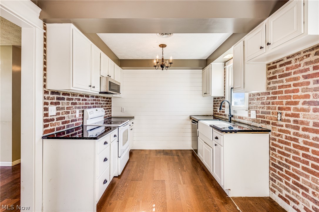 125 Bittersweet Drive Columbiana OH 44408