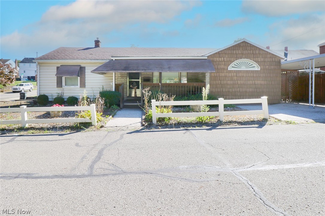 742 Jeanette Avenue Steubenville OH 43952