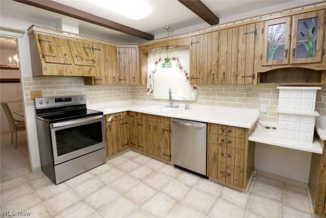 742 Jeanette Avenue Steubenville OH 43952