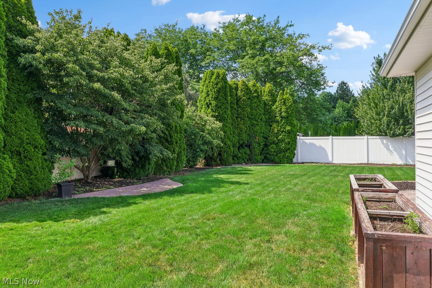 124 Cannon Drive Wooster OH 44691