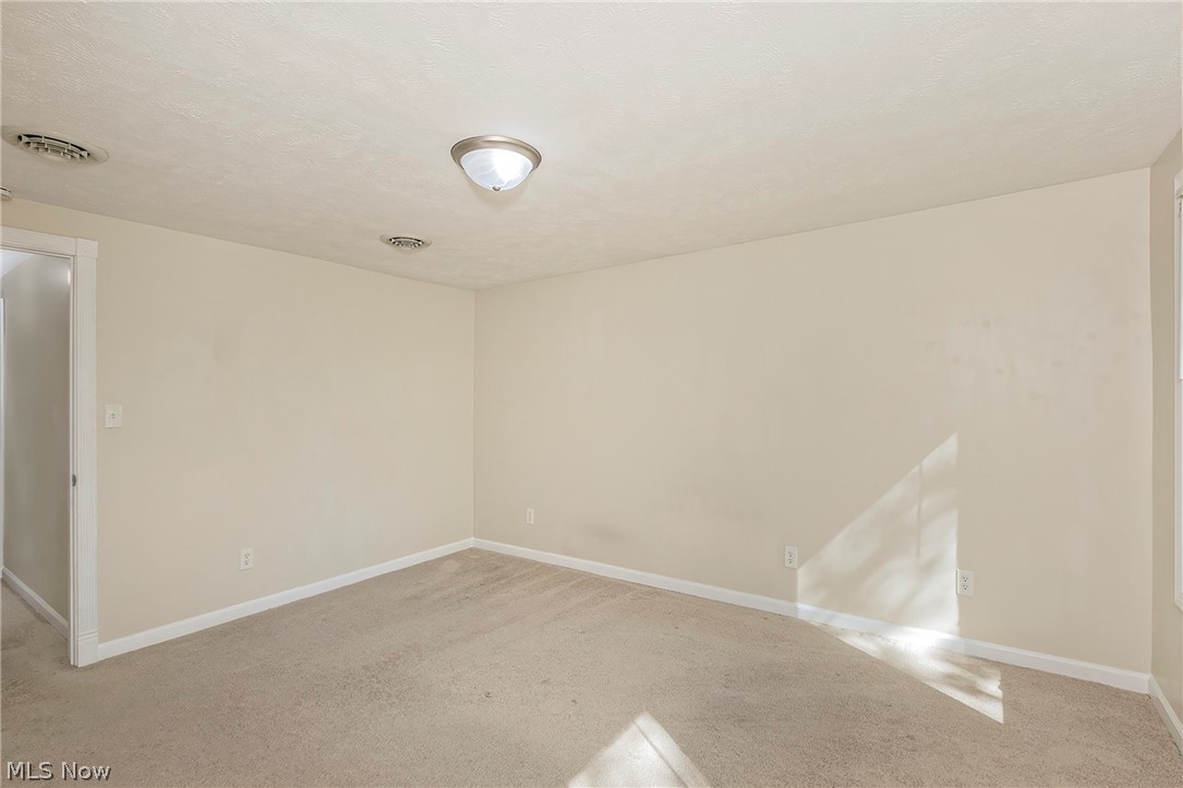 8708 State Route 14 Streetsboro OH 44241