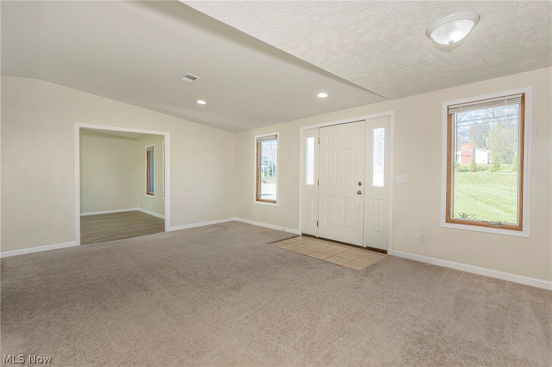 8708 State Route 14 Streetsboro OH 44241