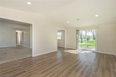 8708 State Route 14 Streetsboro OH 44241