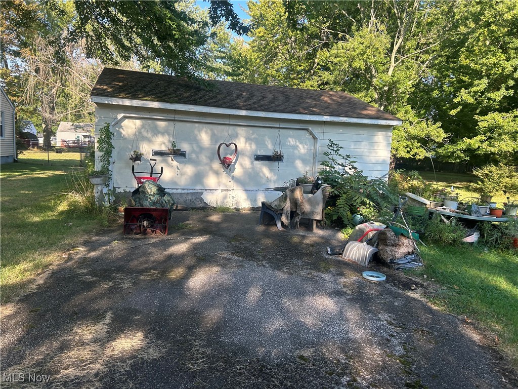 1096 Stevens Boulevard Eastlake OH 44095