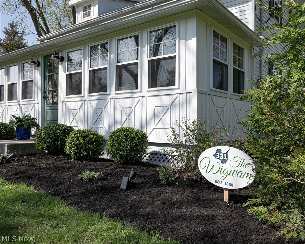 321 Harbor Lane Kelleys Island OH 43438