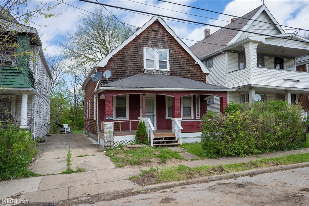 10209 Elwell Avenue Cleveland OH 44104