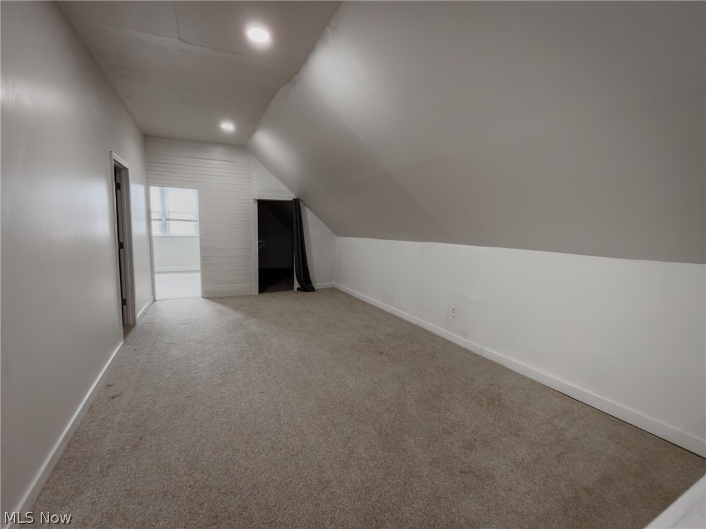 10209 Elwell Avenue Cleveland OH 44104