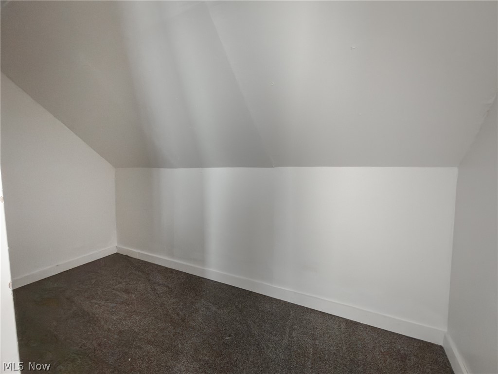 10209 Elwell Avenue Cleveland OH 44104