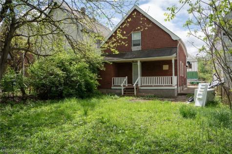 10209 Elwell Avenue Cleveland OH 44104