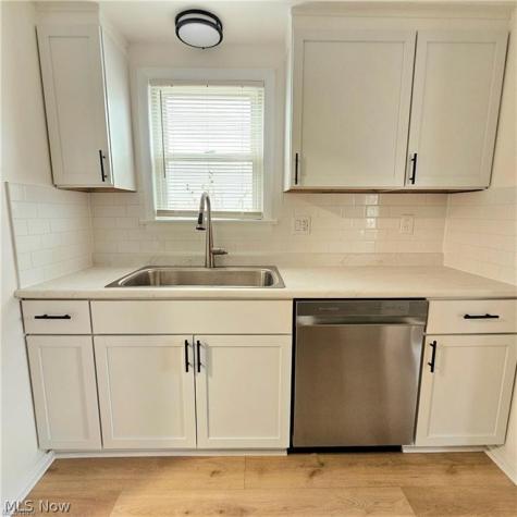 665 Cherokee Trail Willoughby OH 44094