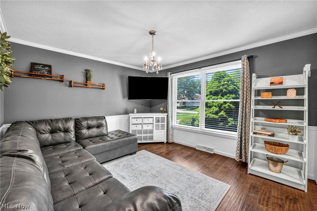 6725 N Palmerston Drive Mentor OH 44060