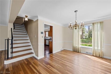 1132 Brainard Road Lyndhurst OH 44124