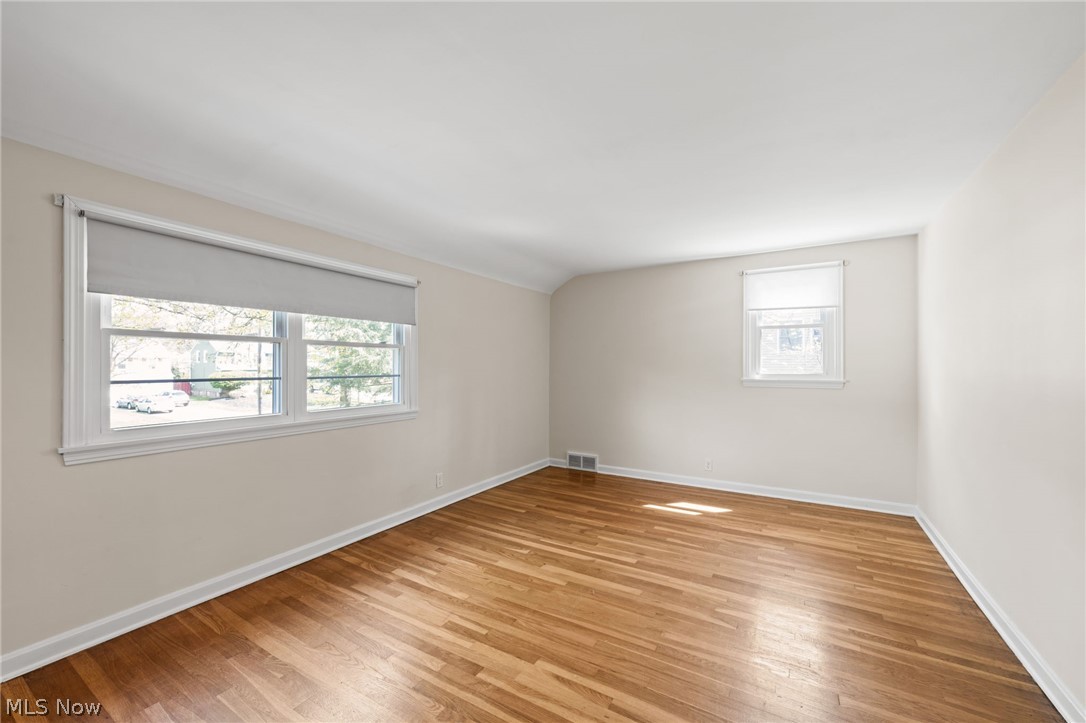 1132 Brainard Road Lyndhurst OH 44124