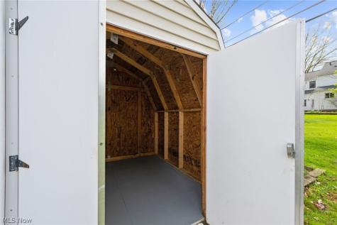 1132 Brainard Road Lyndhurst OH 44124