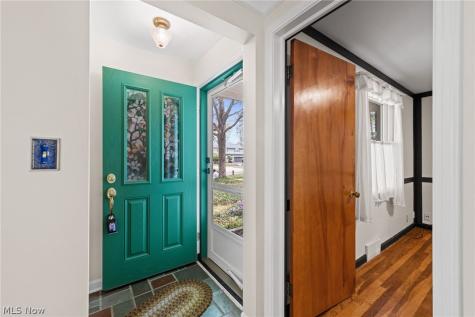 1132 Brainard Road Lyndhurst OH 44124