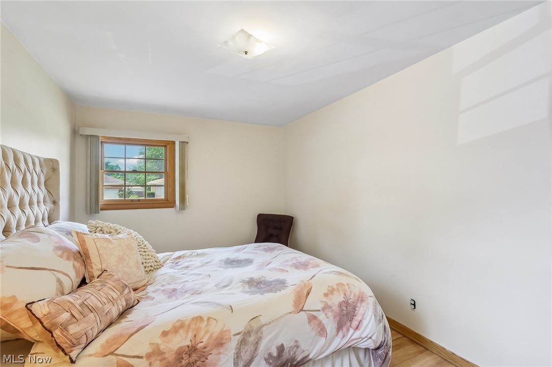 7329 Beresford Avenue Parma OH 44130