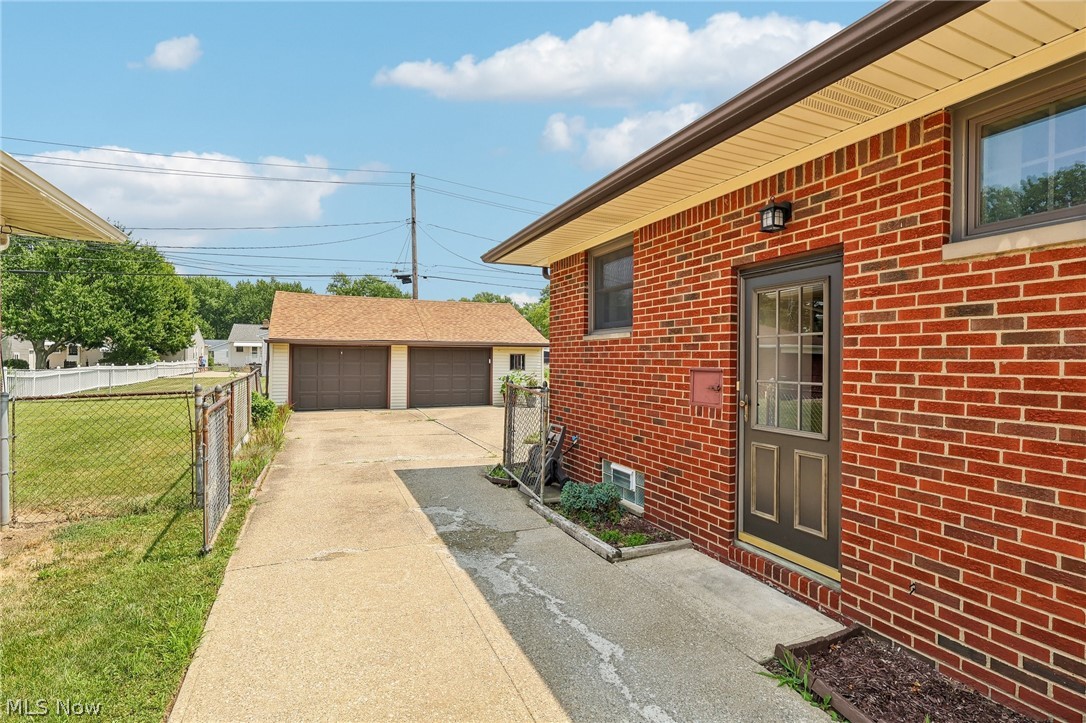 7329 Beresford Avenue Parma OH 44130