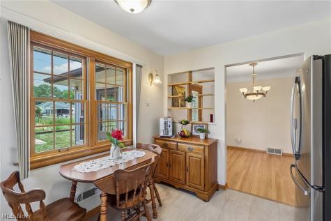 7329 Beresford Avenue Parma OH 44130
